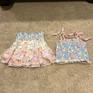 Flowers by Zoe 2 piece.  Youth size large, excellent condition